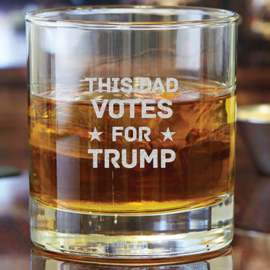 This Dad Votes For Trump Glass